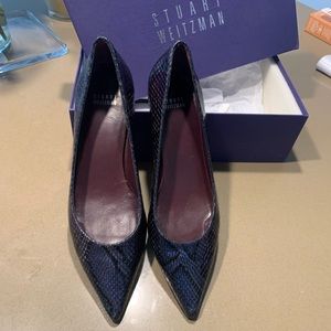 Stuart Weitzman kitten heels viola rainbow boa size 8.